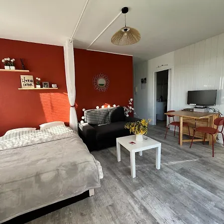 Apartamento Et Terrasse Pres De Paris